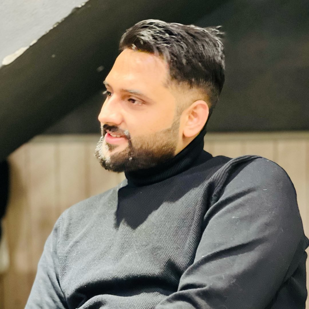 Hamza Arif profile picture